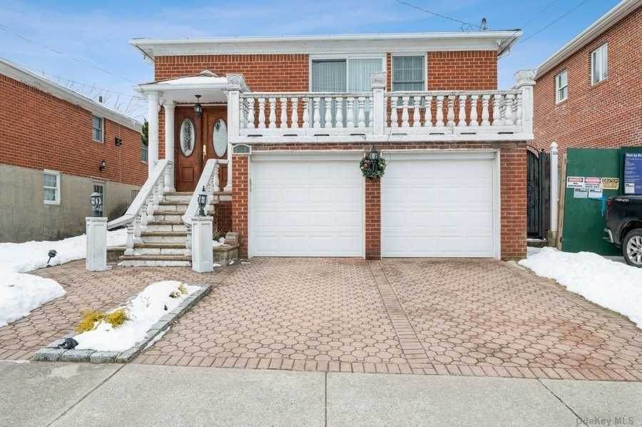 6-30 Clintonville Street - Photo 1
