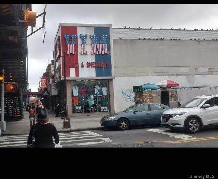 2004 86 Street - Photo 1