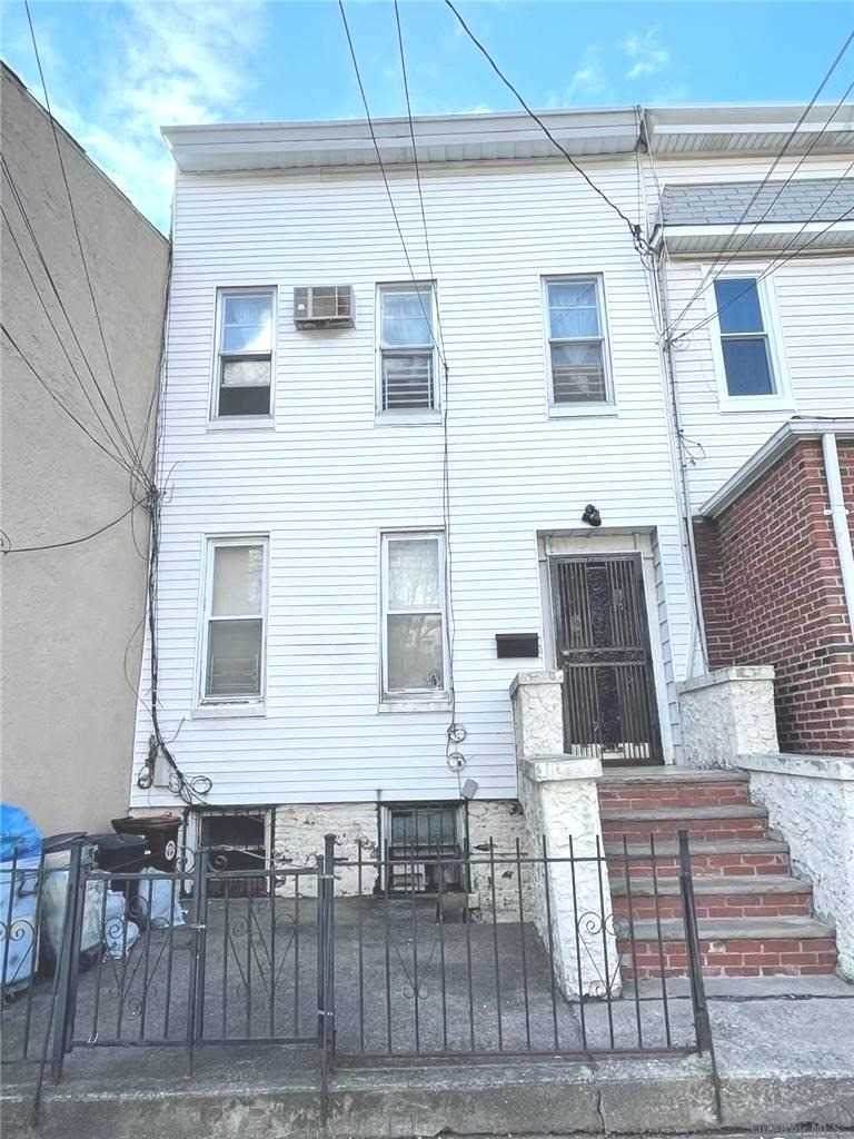 9016 80th Street - Photo 1