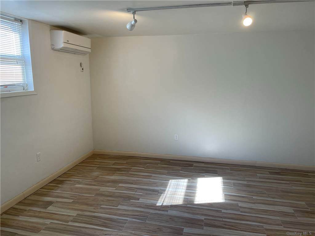 171-54 46th Avenue - Photo 1