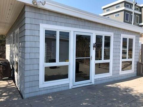 63 Thompson - Photo 1