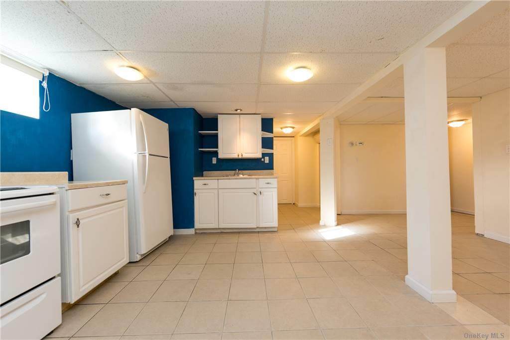 11 Norfolk Road - Photo 1