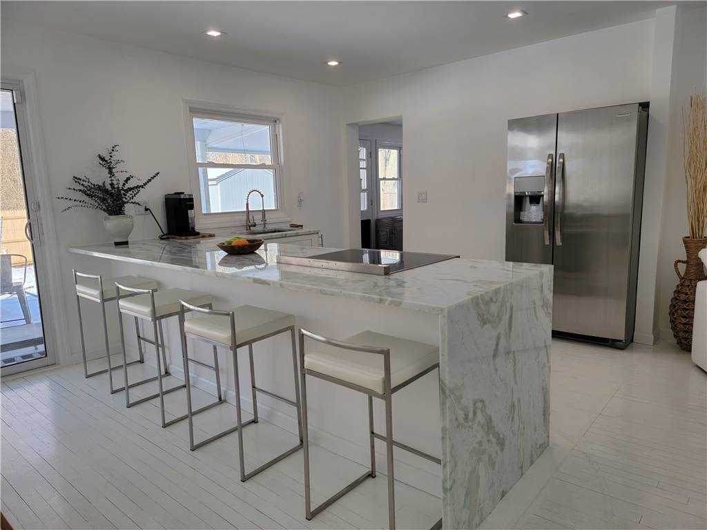 344 Magee Street - Photo 1