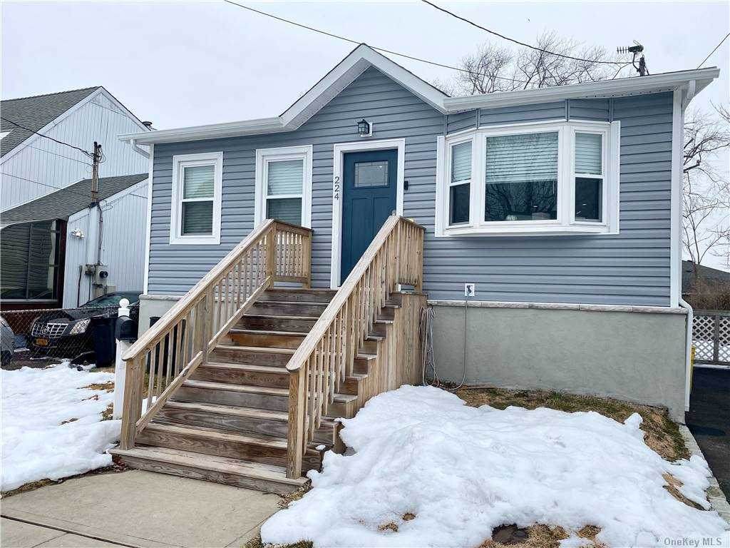 224 Clearwater Road - Photo 1