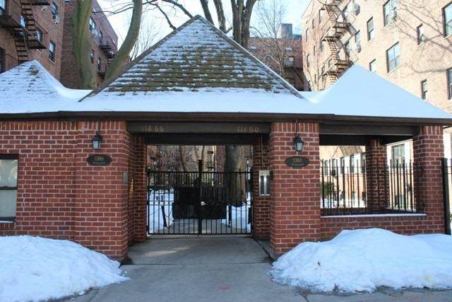 118-60 Metropolitan Avenue - Photo 1
