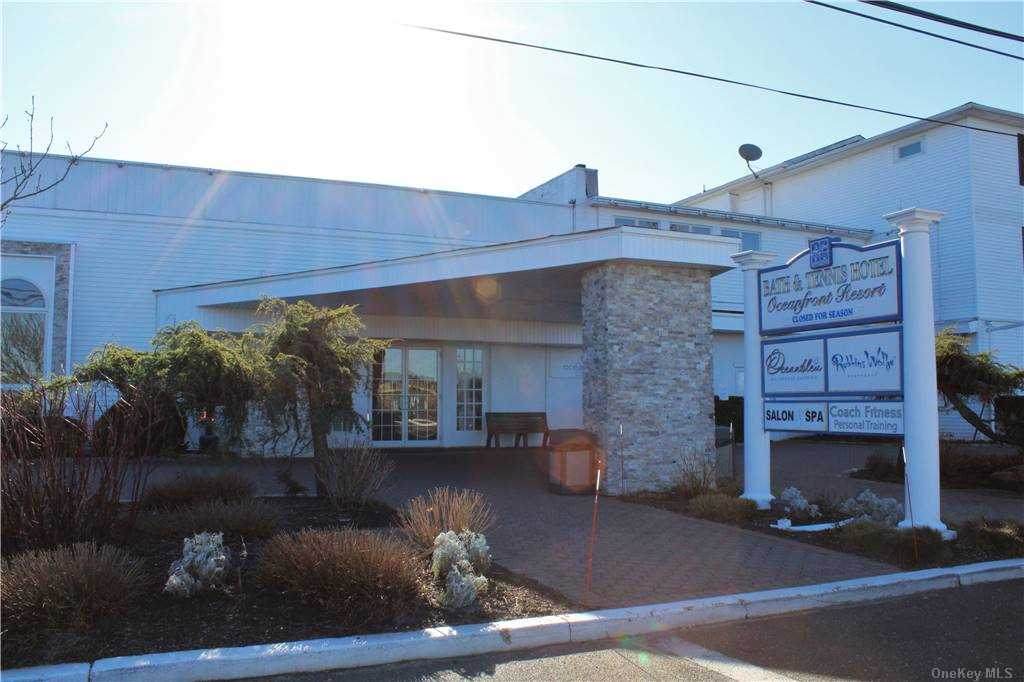 231 Dune Road - Photo 1