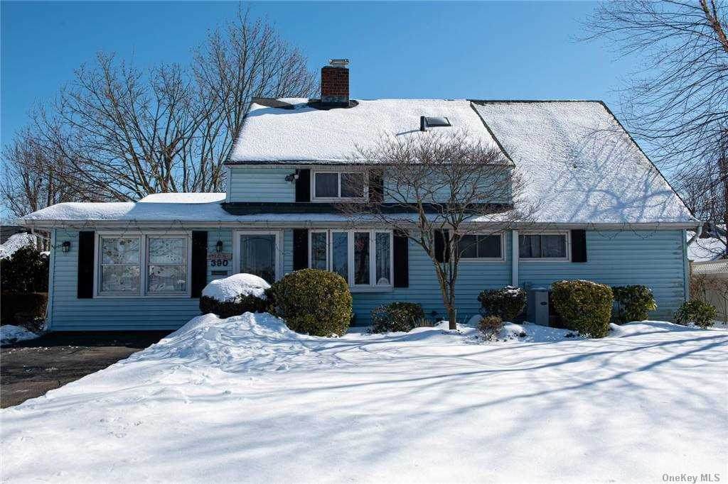 390 Red Maple Drive - Photo 1