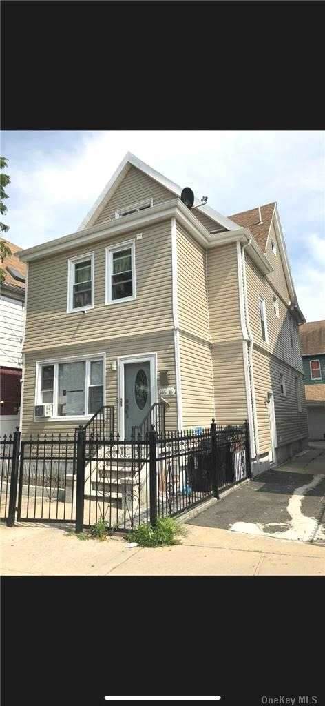 146-16 Lakewood Avenue - Photo 1