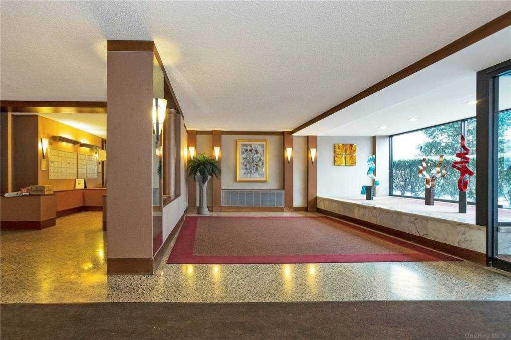 23-35 Bell Boulevard - Photo 1