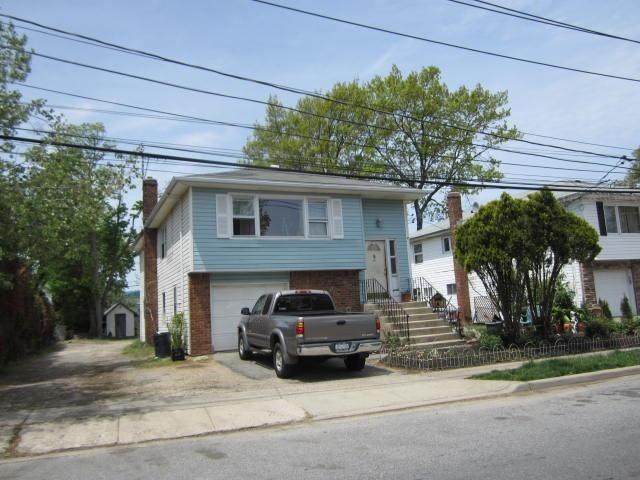 61 Larrabee Avenue - Photo 1