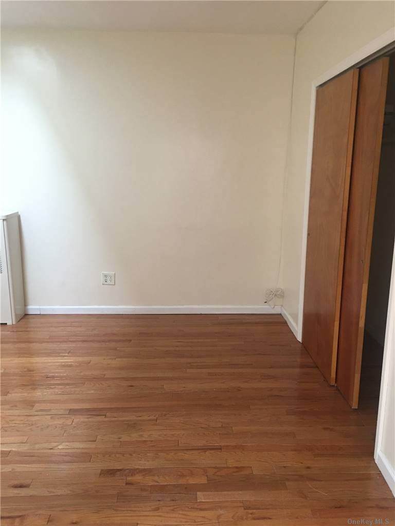 105-09 Metropolitan Avenue - Photo 1