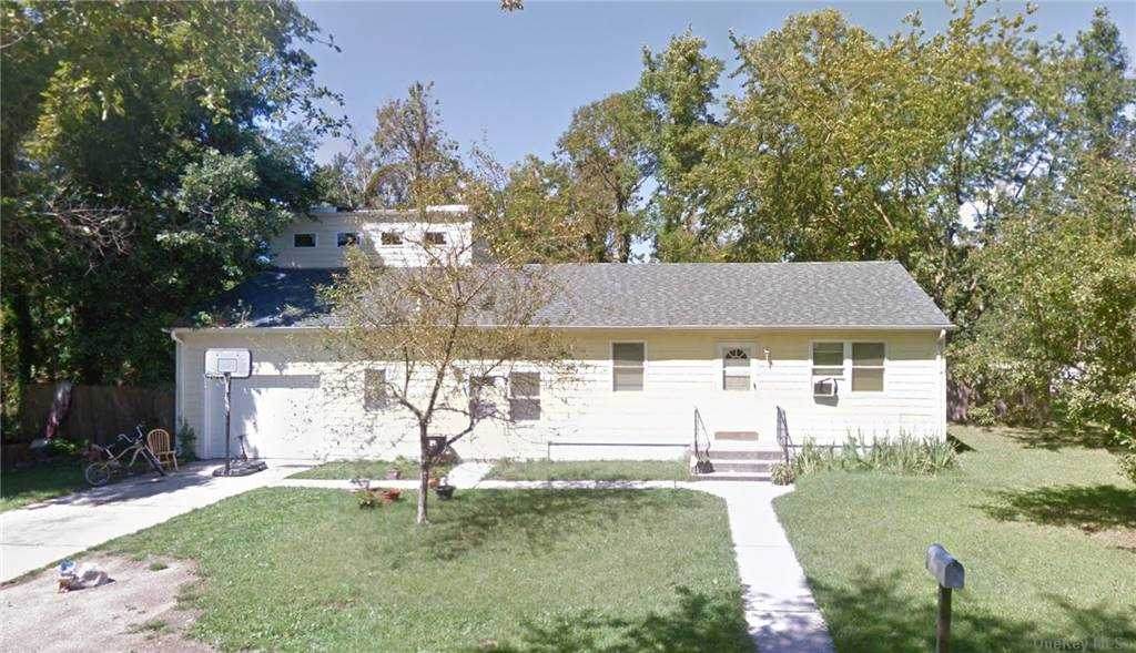 129 Elm Road - Photo 1
