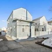 122-19 Nellis Street - Photo 1
