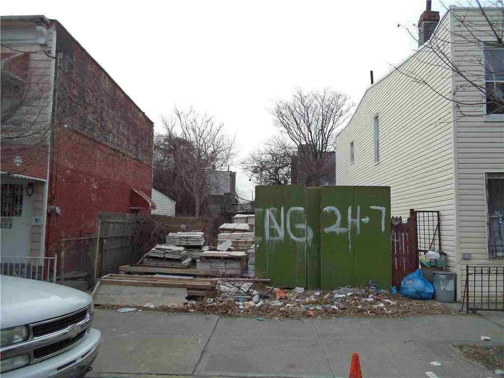 204 Schenck Avenue - Photo 1