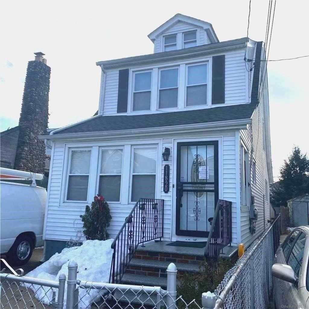 118-20 189th Street - Photo 1