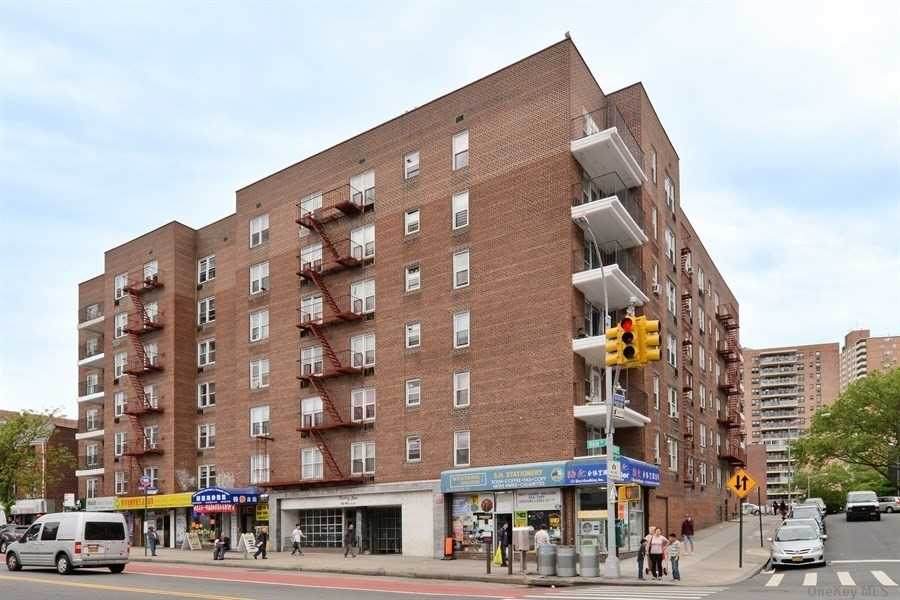 42-95 Main Street - Photo 1