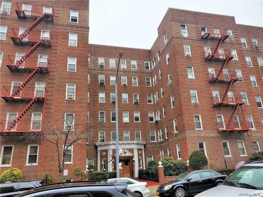 63-109 Saunders Street - Photo 1