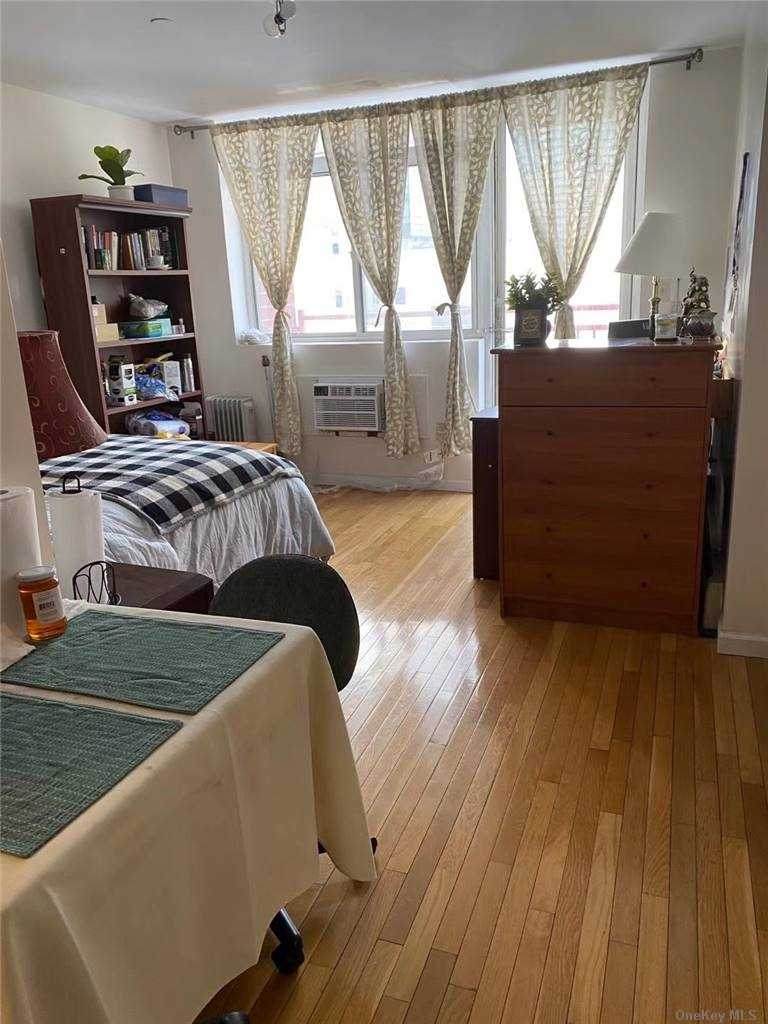 13537 37th Ave - Photo 1