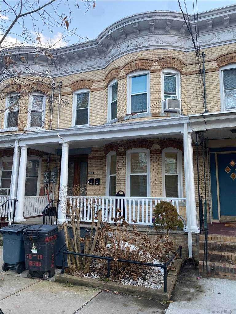 76-18 85th Road - Photo 1