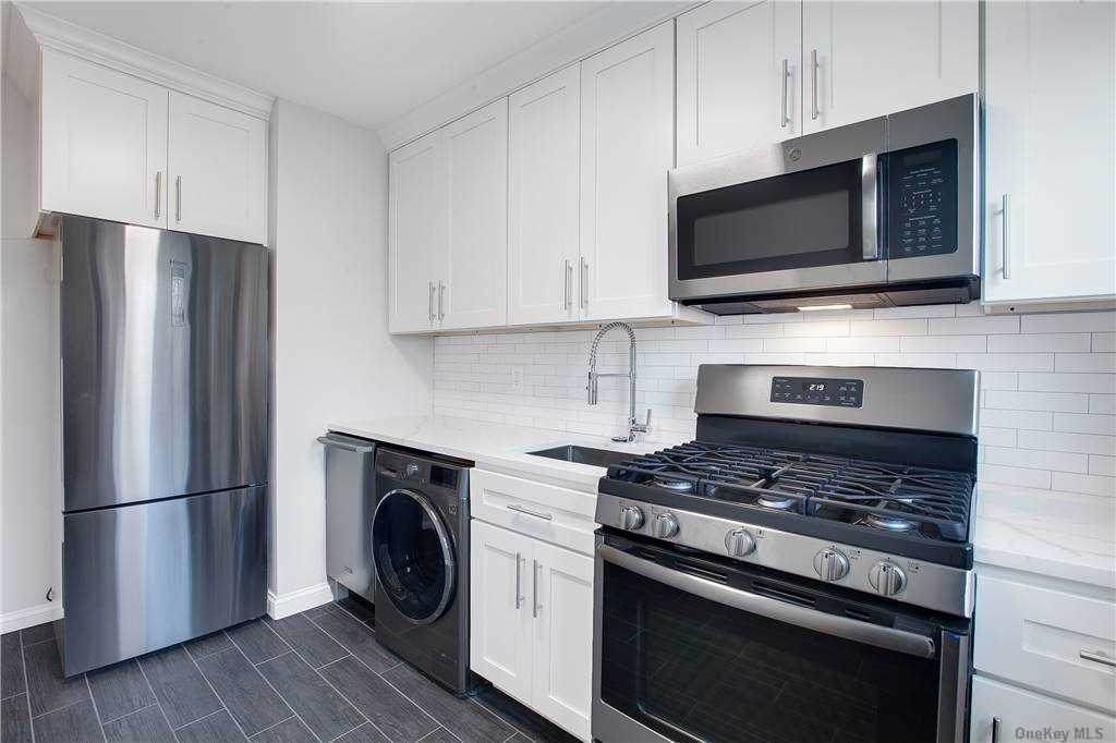 220-24 73 Avenue - Photo 1