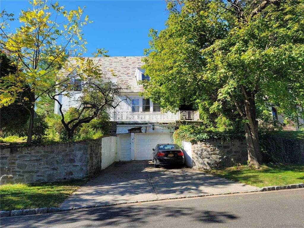 6 Preston Road - Photo 1