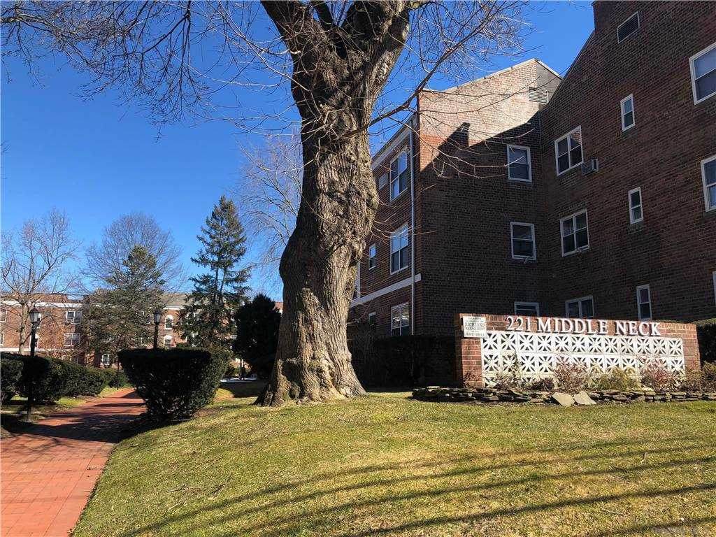 221 Middle Neck Road - Photo 1
