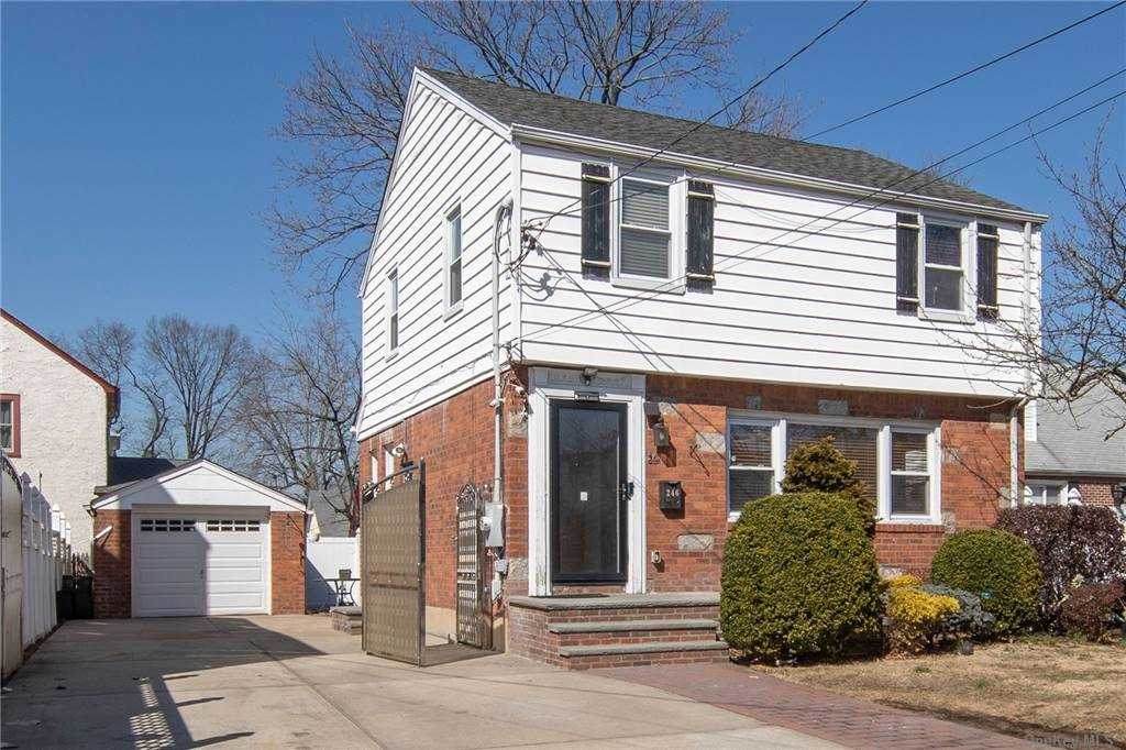 246 Woodfield Road - Photo 1