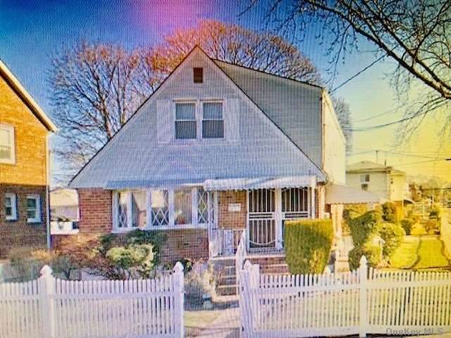 117-49 Nashville Blvd - Photo 1