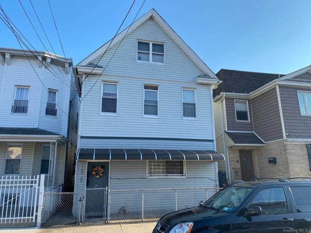 109-06 95th Avenue - Photo 1
