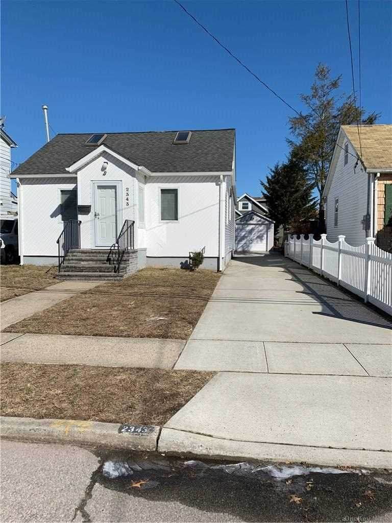 2343 Mitchell Place - Photo 1