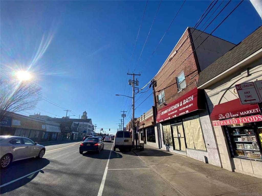 906 Hempstead Turnpike - Photo 1