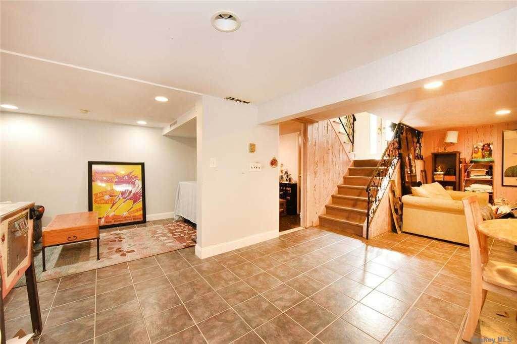 829 Oliver Avenue - Photo 1