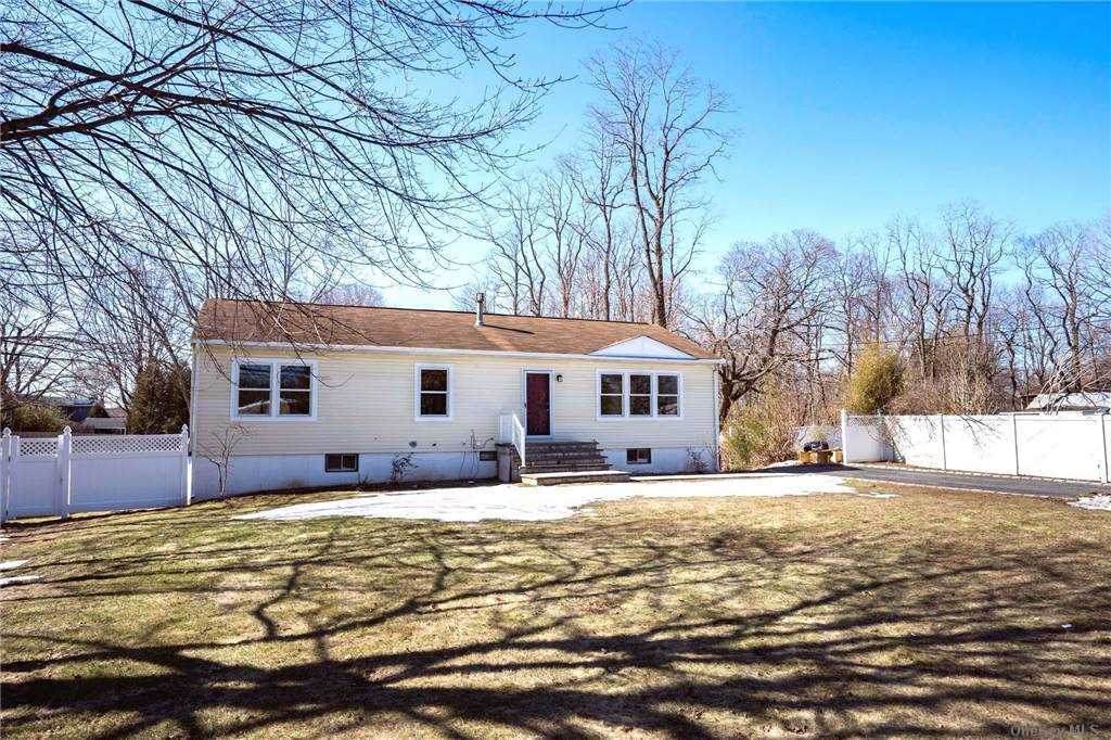 833 Park Avenue Avenue - Photo 1