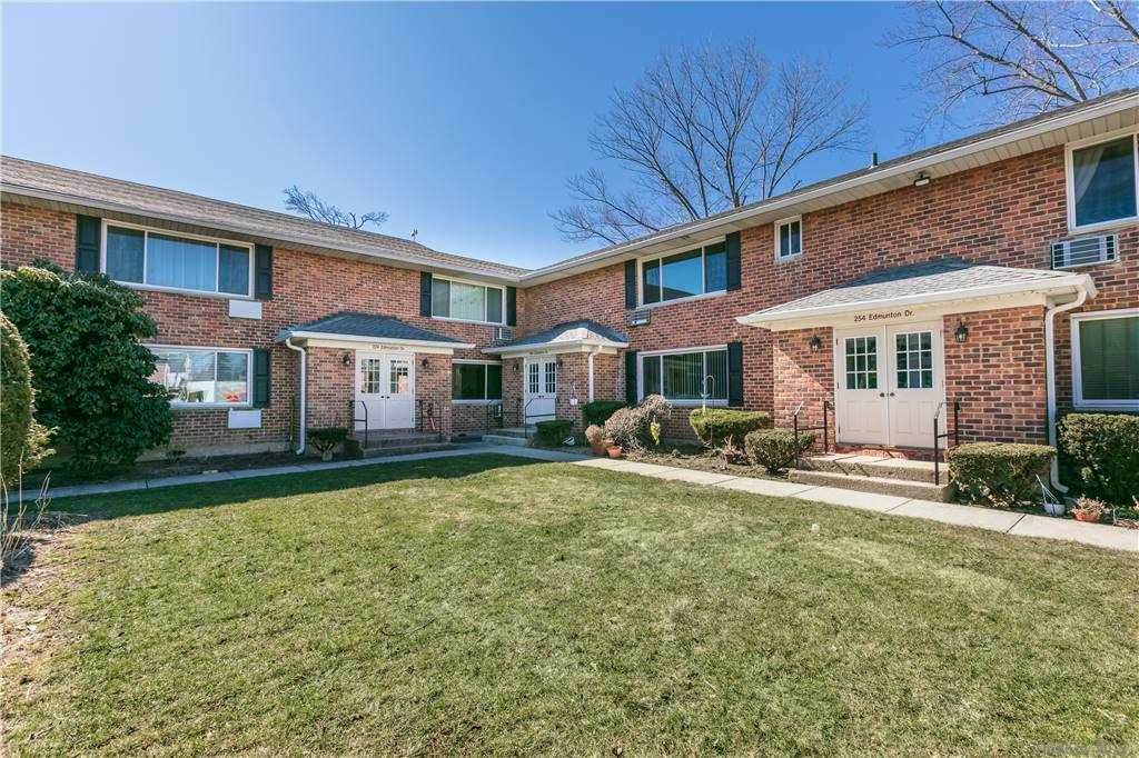 274 Edmunton Drive - Photo 1