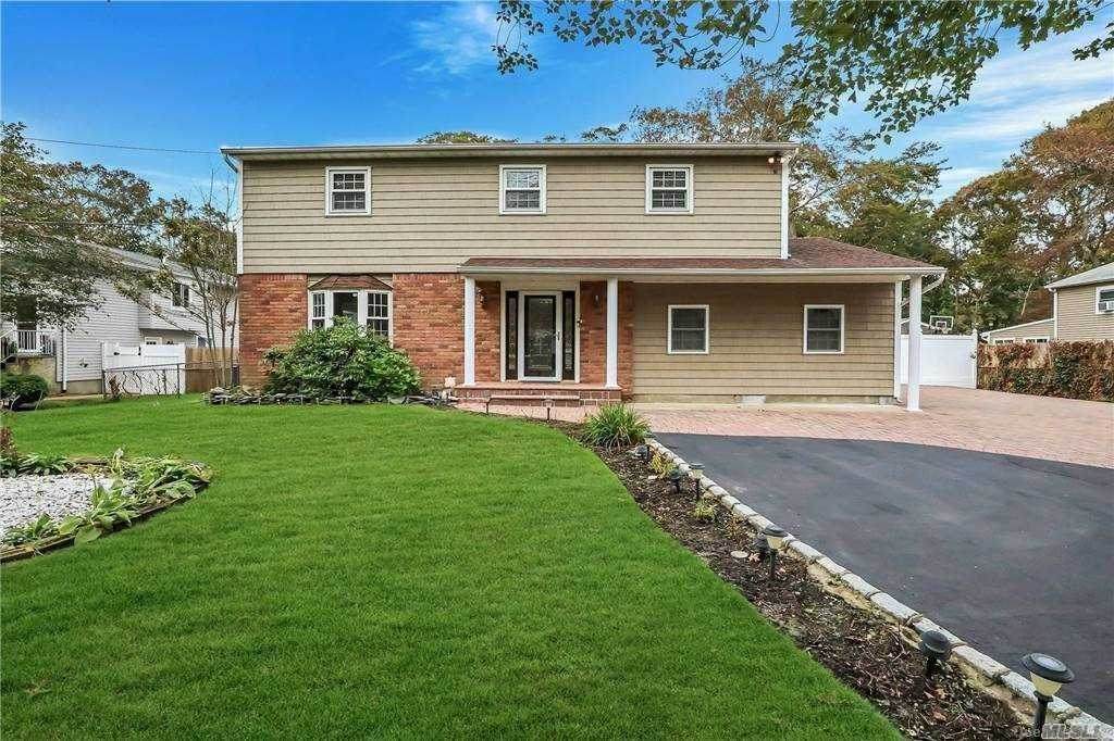 224 Vanderbilt Boulevard - Photo 1