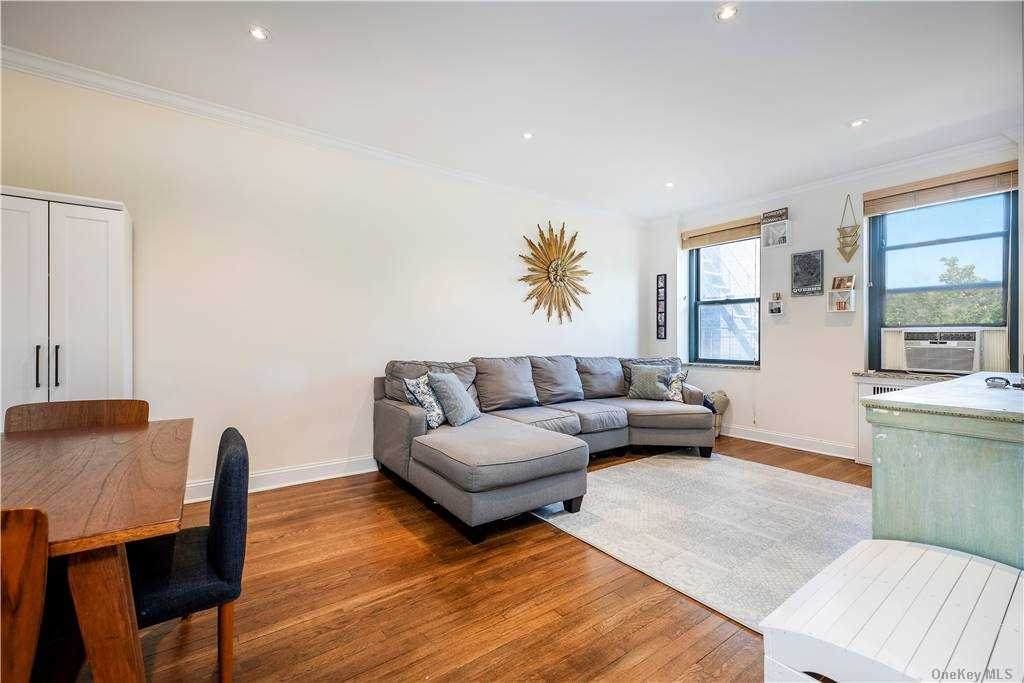 78-10 34 Avenue - Photo 1
