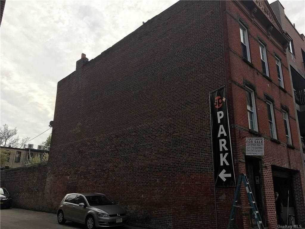 404 15th Street - Photo 1