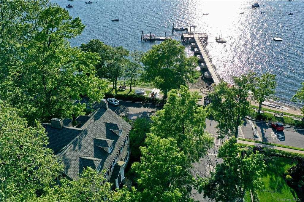 6 Beverly Road - Photo 1