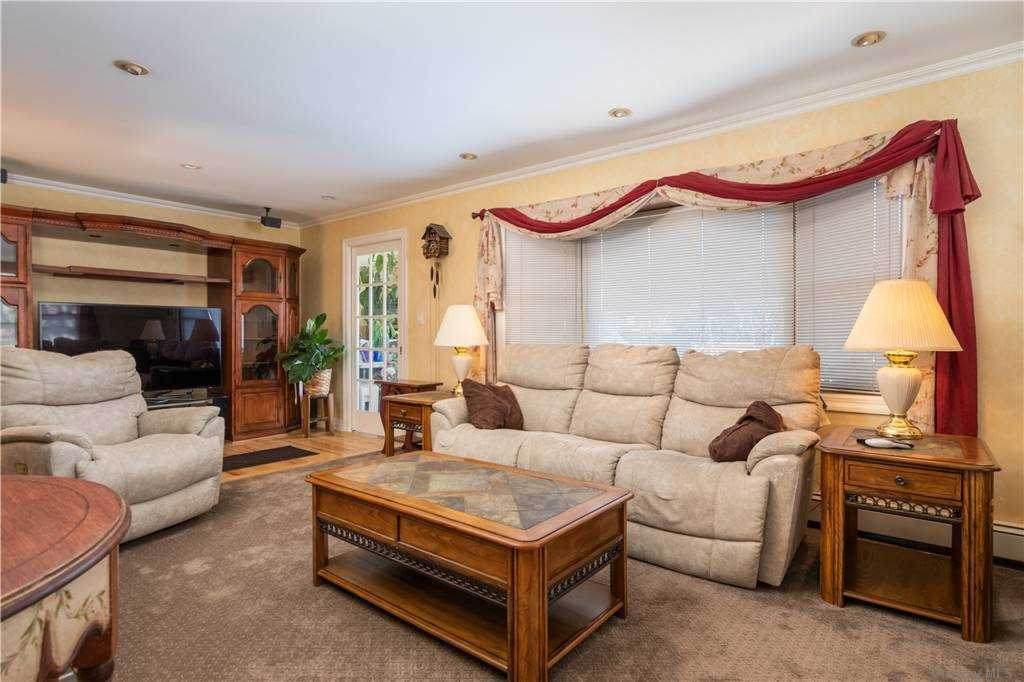 345 Rushmore Avenue - Photo 1