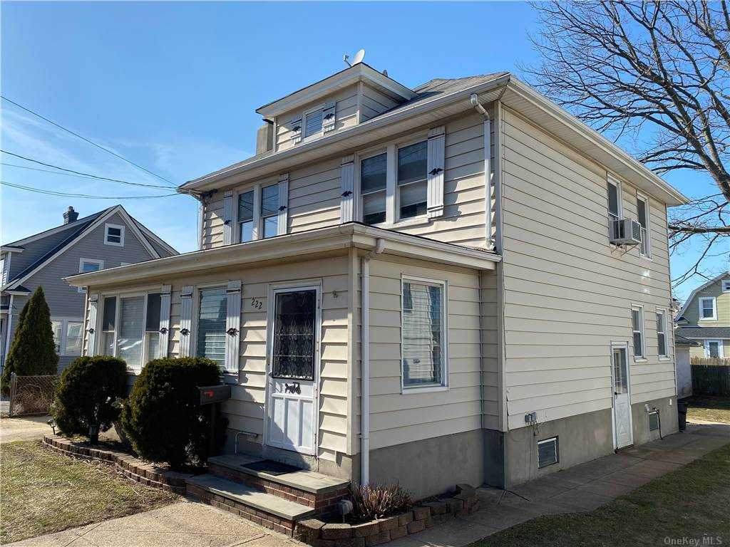 222 Harrison Avenue - Photo 1