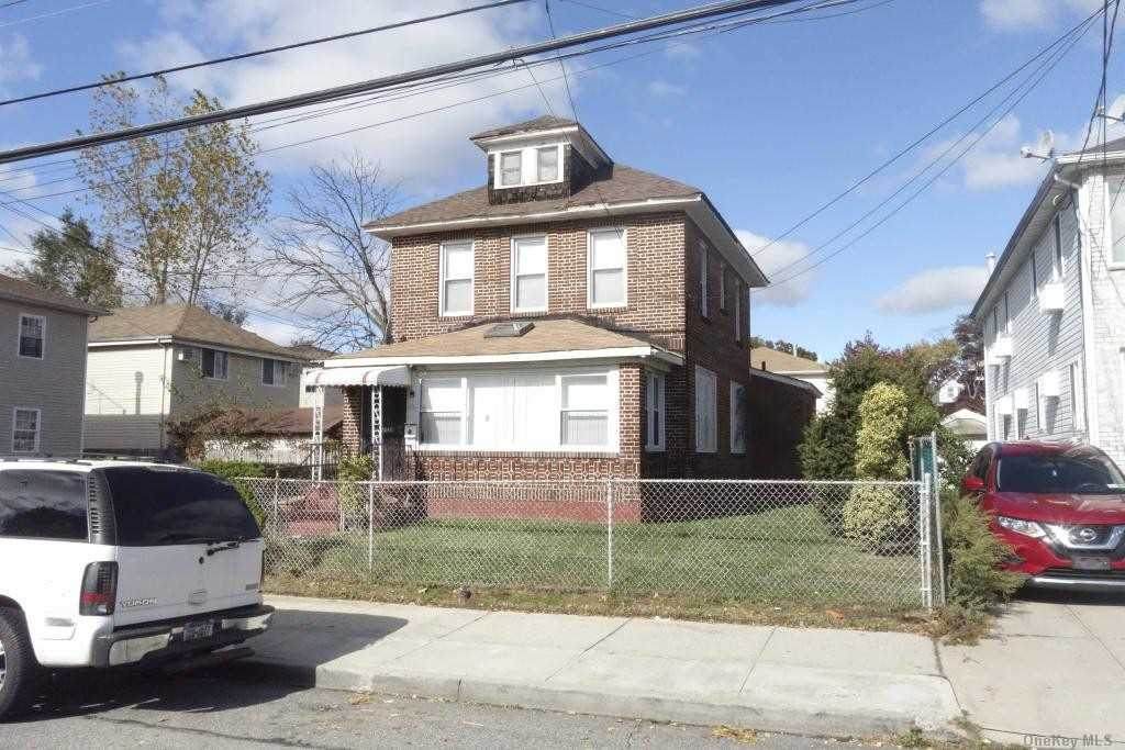 141-38 249th Street - Photo 1