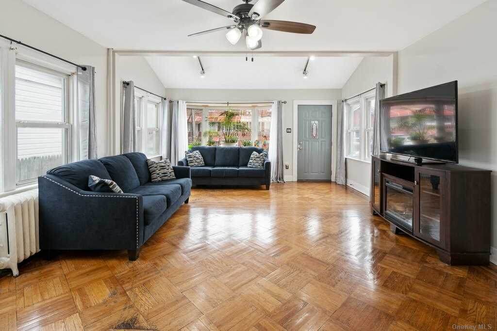 2133 Hendrickson Street - Photo 1