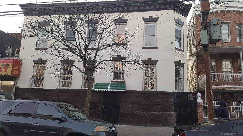 1209 Beach Ave - Photo 1