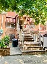 33-35 28 Street - Photo 1