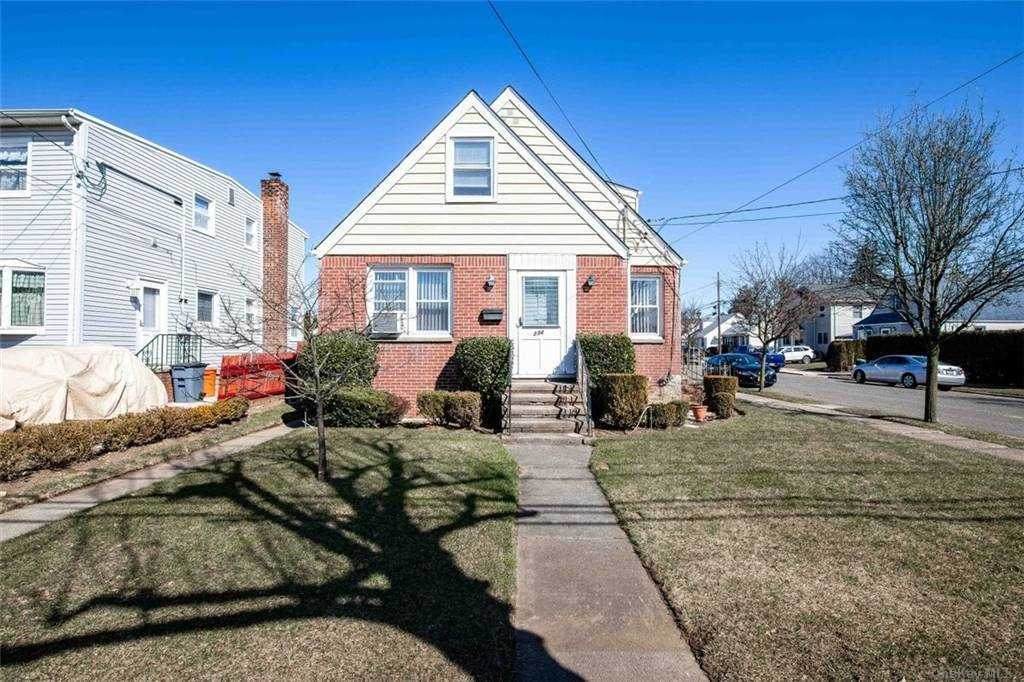 234 Sheridan Boulevard - Photo 1