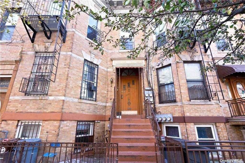 60-82 Catalpa Avenue - Photo 1