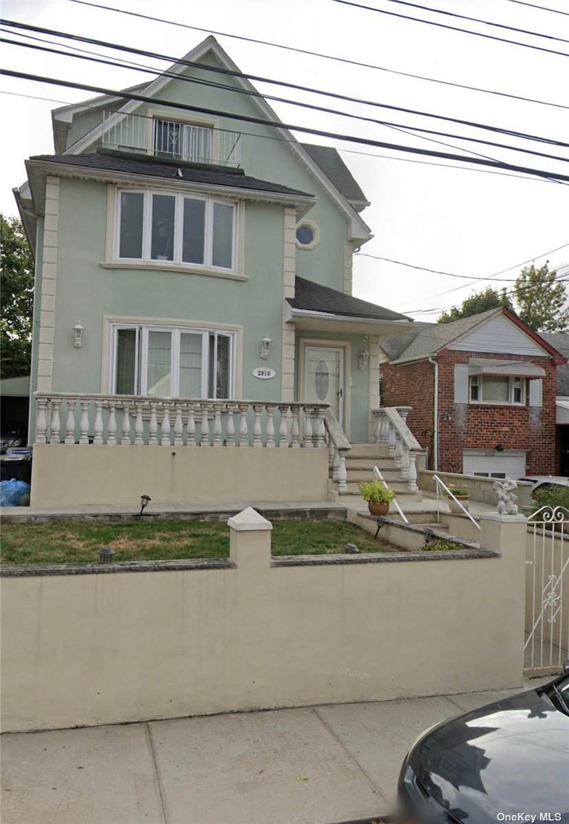 29-11 Butler Street - Photo 1