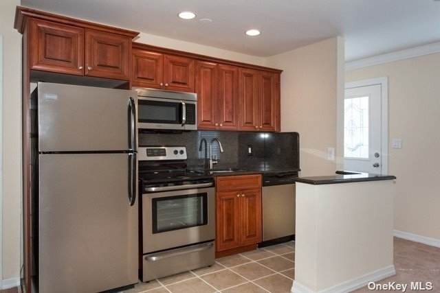 184 Hallock Road - Photo 1