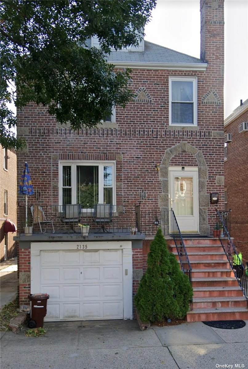 2135 Lurting Avenue - Photo 1