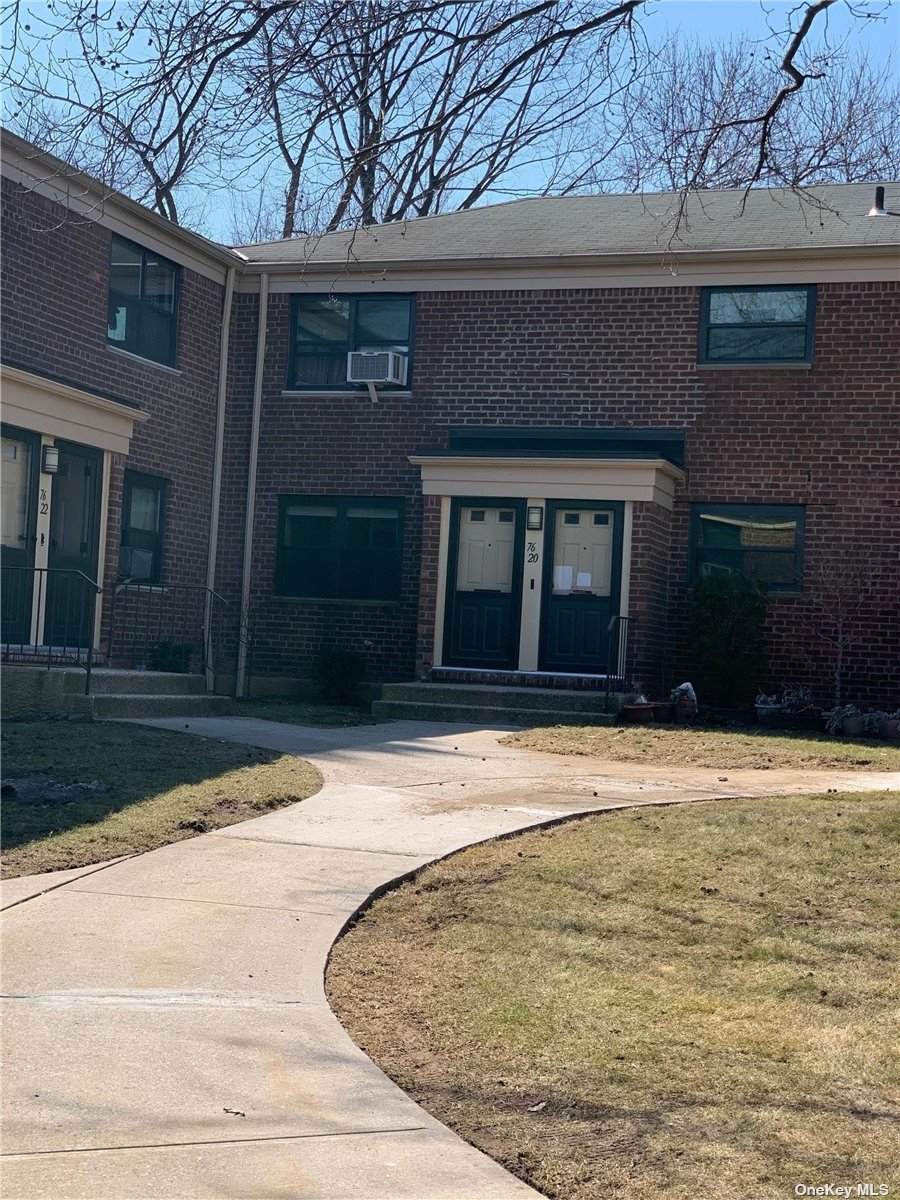 76-20 Springfield Boulevard - Photo 1